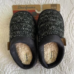 DEARFOAMS Kids Grey Asher Knit Faux Shearling Clog Slipper In size 11/12
